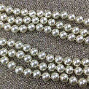 Vivienne Westwood Three Row Pearl Bas Relief Choker
